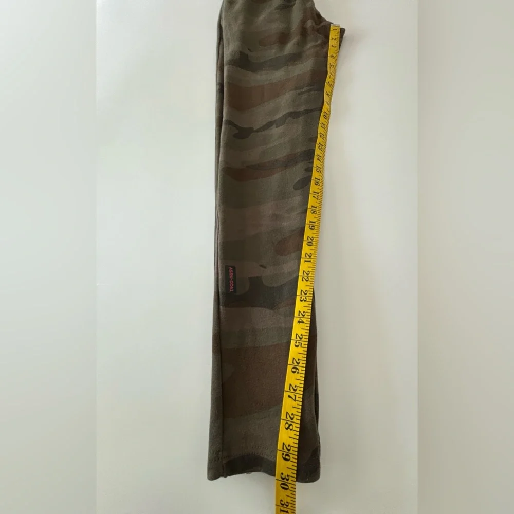 ASRV | CC41 Signature Collection Jogger | Camouflage Print | Men’s‎ Size Medium